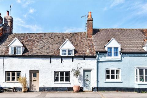 St. Martins, Marlborough, SN8 2 bed terraced house for sale