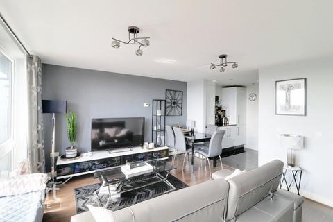 Eaton Road, London 2 bed apartment for sale