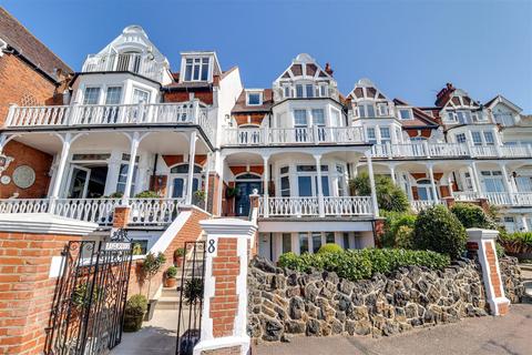 The Leas, Westcliff