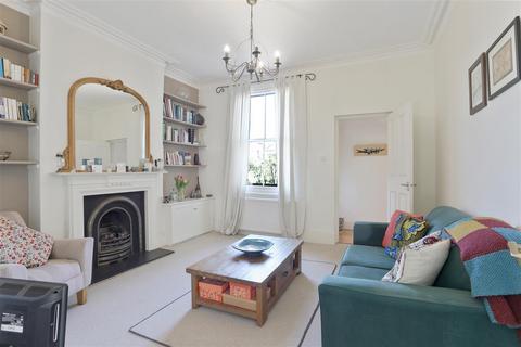 Mercers Road, London 2 bed apartment for sale