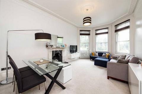 West End Lane, West Hampstead NW6 1 bed flat for sale