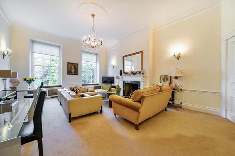 Baston Manor Road, Keston 3 bed apartment for sale