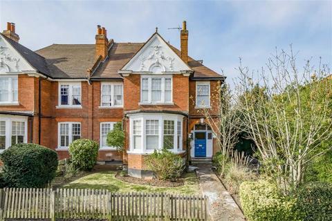 Exeter Road, London NW2 1 bed flat for sale