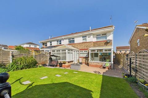 Thornton Close, Hessle, HU13 4 bed semi
