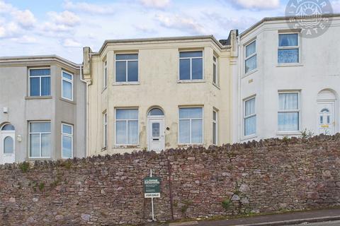 OFFERED WITH NO CHAIN. SET OVER 1023... 3 bed terraced house for sale