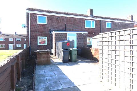 Green Croft, Ashington 2 bed flat for sale