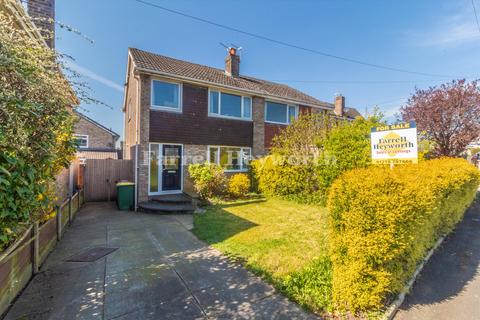 Broadwood Drive, Preston PR2 3 bed house for sale