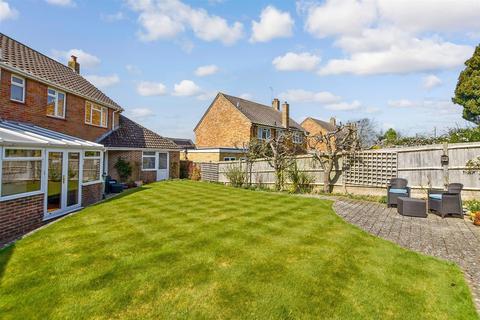 Arran Road, Maidstone, Kent 4 bed detached house for sale
