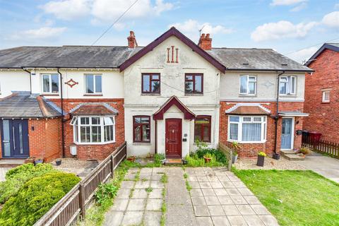 St. James Road, Chichester, West Sussex 3 bed terraced house for sale