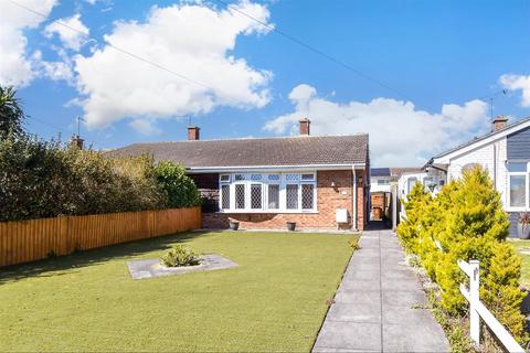 Lapwing Road, Rochester ME3 2 bed semi