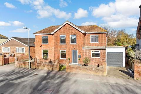 Telegraph Road, Deal CT14 4 bed detached house for sale