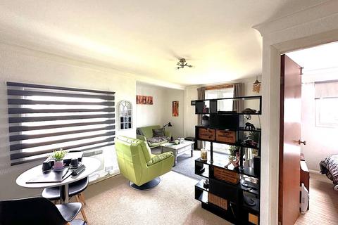 Marine Parade, Sheerness, Kent 2 bed park home for sale
