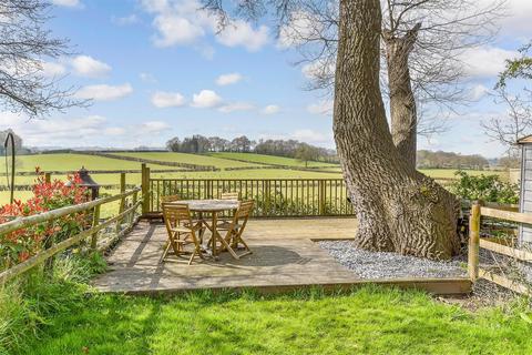 Bell Lane, Tonbridge TN12 3 bed terraced house for sale