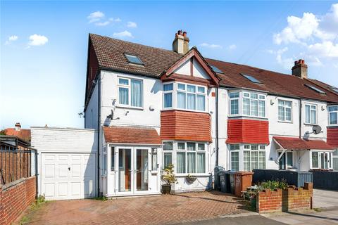 Byron Avenue, New Malden, KT3 4 bed semi