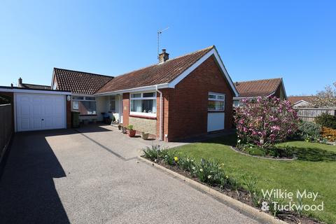 Rydon Crescent, Cannington... 3 bed bungalow for sale