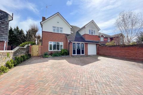 Milton Hall Road, Gravesend, Kent, DA12 5 bed detached house for sale