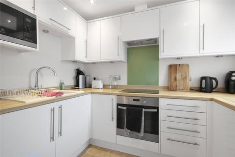 Simmonds Close, Bracknell, Berkshire... 1 bed apartment for sale