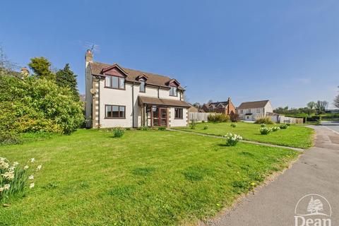 Wellmeadow, Staunton, Coleford 4 bed detached house for sale