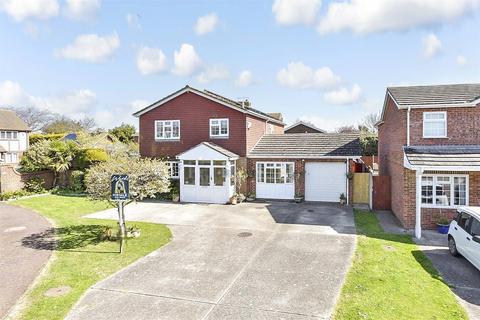 Ashbee Gardens, Herne Bay CT6 4 bed detached house for sale
