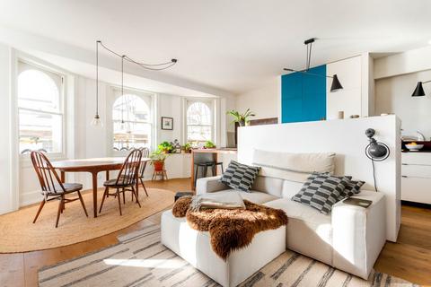 Chesham Place, Brighton 2 bed apartment for sale