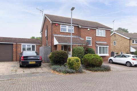 Park Wood Close, Broadstairs, CT10 4 bed detached house for sale