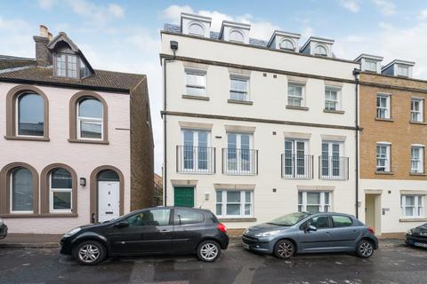 Albert Street, Ramsgate, CT11 4 bed semi