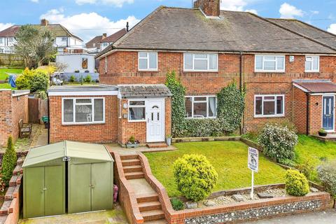 Lyminster Avenue, Hollingbury... 4 bed semi