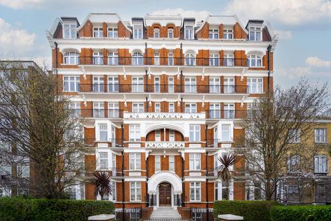 Abbey Road, St John's Wood, London, NW8 3 bed flat for sale