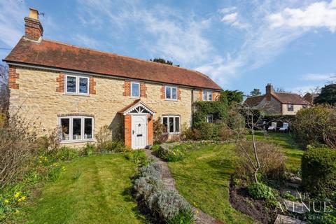 Hammer Lane, Warborough, Oxfordshire... 3 bed detached house for sale