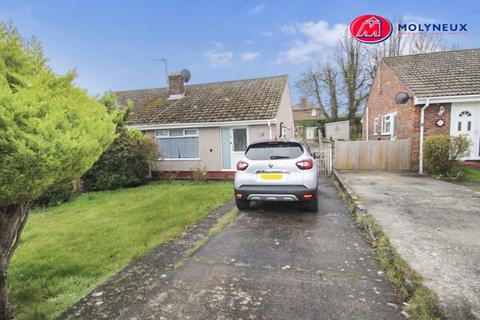 2 bedroom semi-detached bungalow for sale