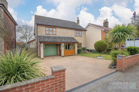 Hargham Road, Attleborough 4 bed detached house for sale