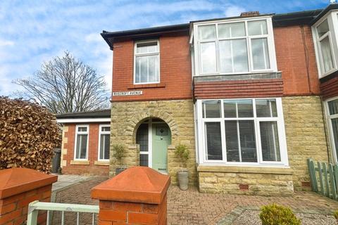 Ryecroft Avenue, Tottington, Bury 3 bed semi