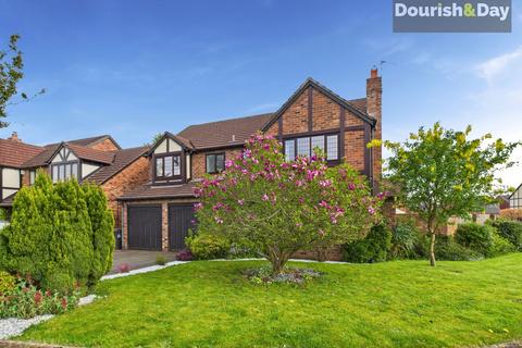 Sambrook Crescent, Market Drayton TF9 4 bed detached house for sale