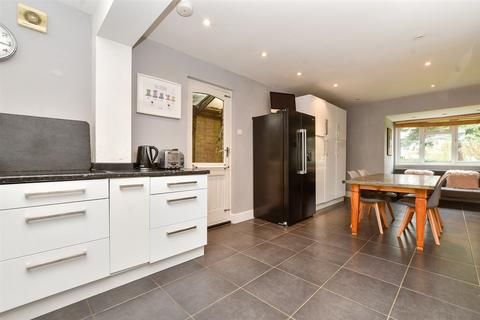 Sherborne Walk, Leatherhead, Surrey 4 bed detached house for sale