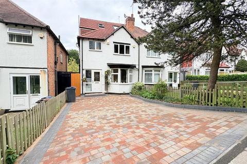 Green Road, Birmingham B28 4 bed semi