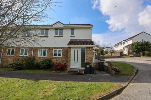 Robert Eliot Court, St Austell, PL25 2 bed apartment for sale