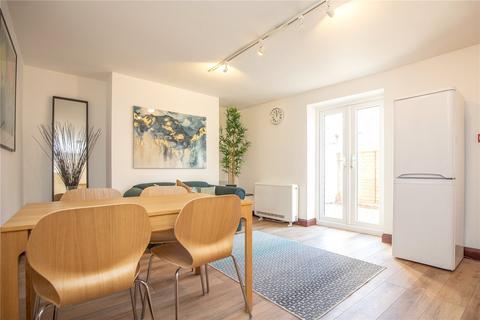 City Road, Bristol, BS2 2 bed apartment for sale