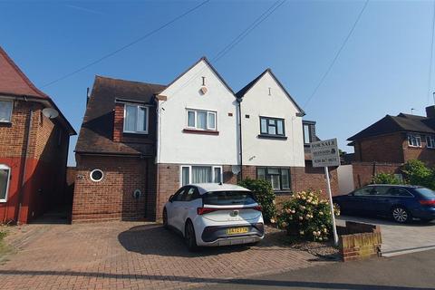 Shelson Avenue, Feltham 3 bed semi