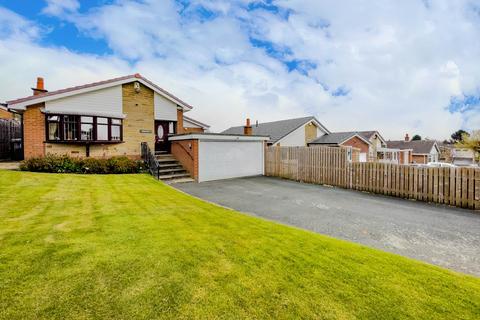 Swallow Hill, Batley 3 bed detached bungalow for sale