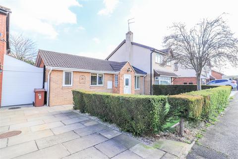Meadow Brook Close, Normanton WF6 3 bed semi