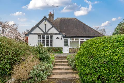 Walton Lane, Bosham, PO18 3 bed detached bungalow for sale