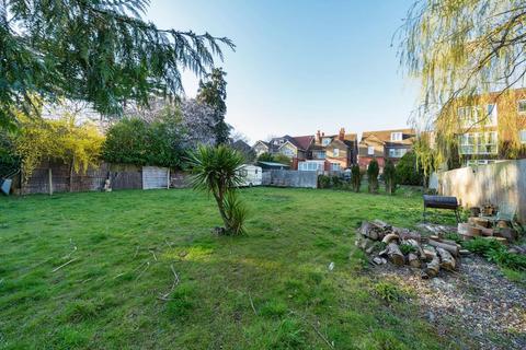 Slough,  SL1,  SL1 6 bed detached house for sale