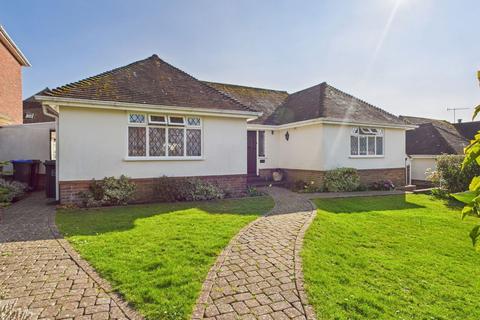 Allendale Avenue, Worthing BN14 2 bed detached bungalow for sale