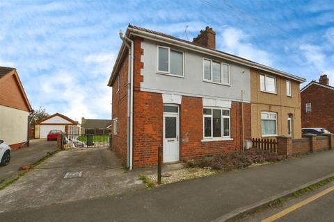 Alexandra Road, Scunthorpe 3 bed semi