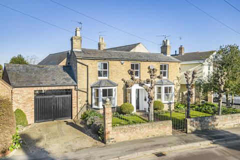 Prickwillow Road, Ely, Cambridgeshire 6 bed detached house for sale