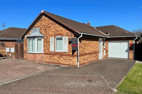 Worcestershire Close, Hull 3 bed detached bungalow for sale