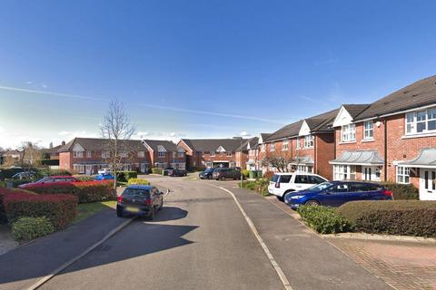 Faraday Place, West Molesey KT8 2 bed terraced house for sale