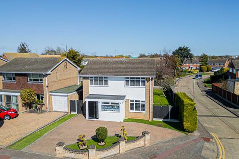 Fortescue Chase, Southend