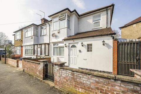 Stuart Road, Harrow, HA3 7QZ 2 bed end of terrace house for sale
