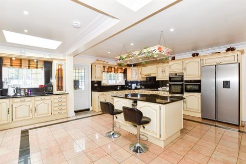 Manor Road, Chigwell, Essex 6 bed detached house for sale